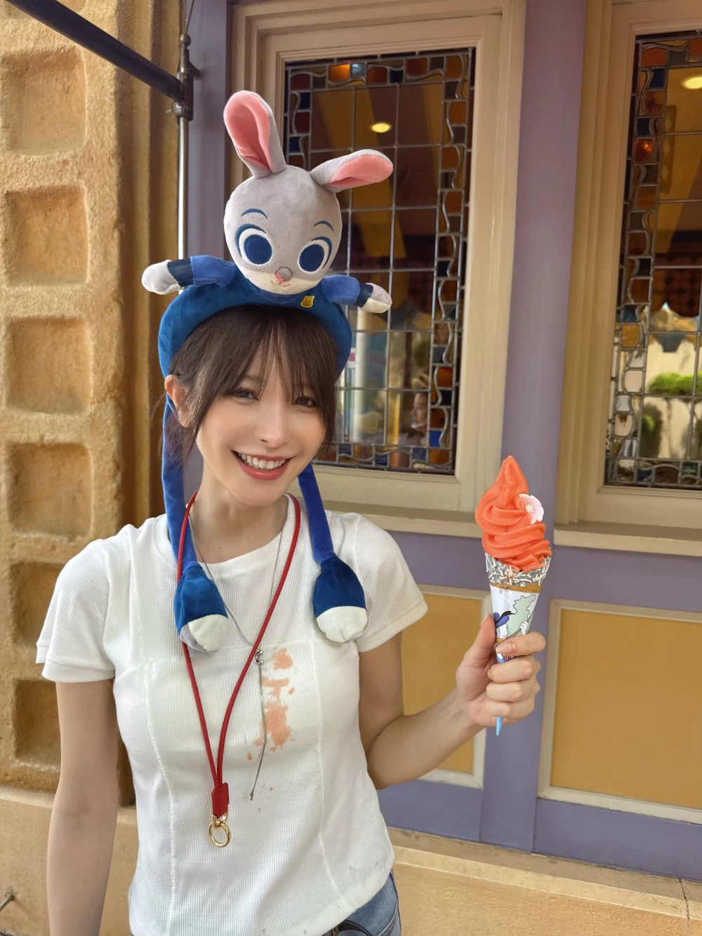 Kana Momonogi